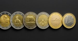 pièces en euro avec des animaux