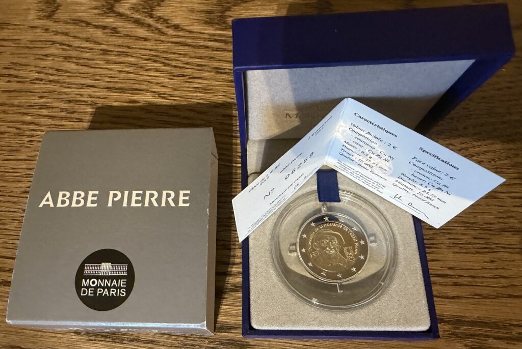 2012 - 100 ans de la naissance de l'Abbé Pierre be