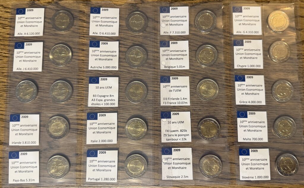 21 pièces de 2 euros avec un bonhomme et un bâton 1999 - 2009 UNC